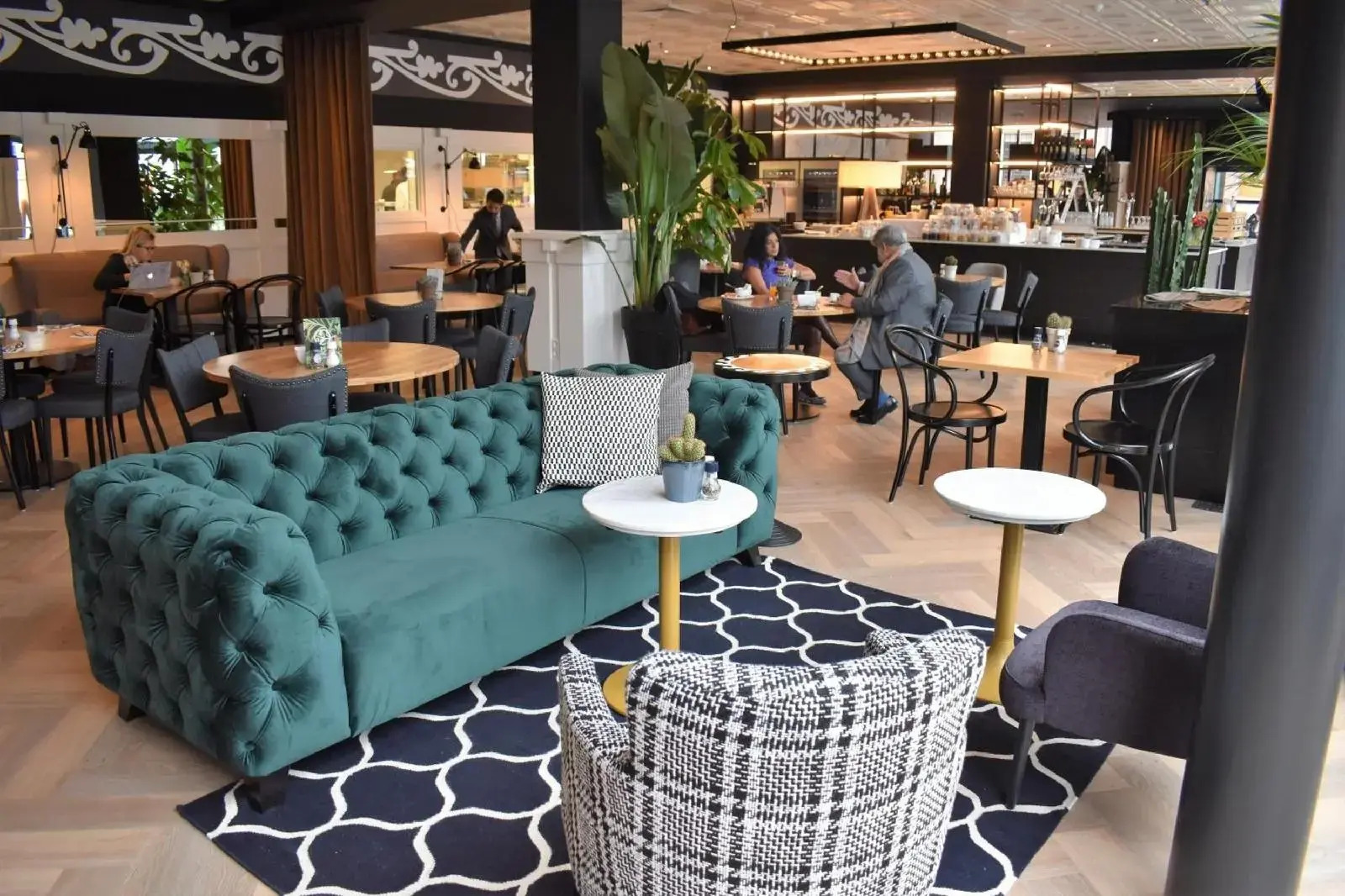 Photo - Hotel Theater Figi