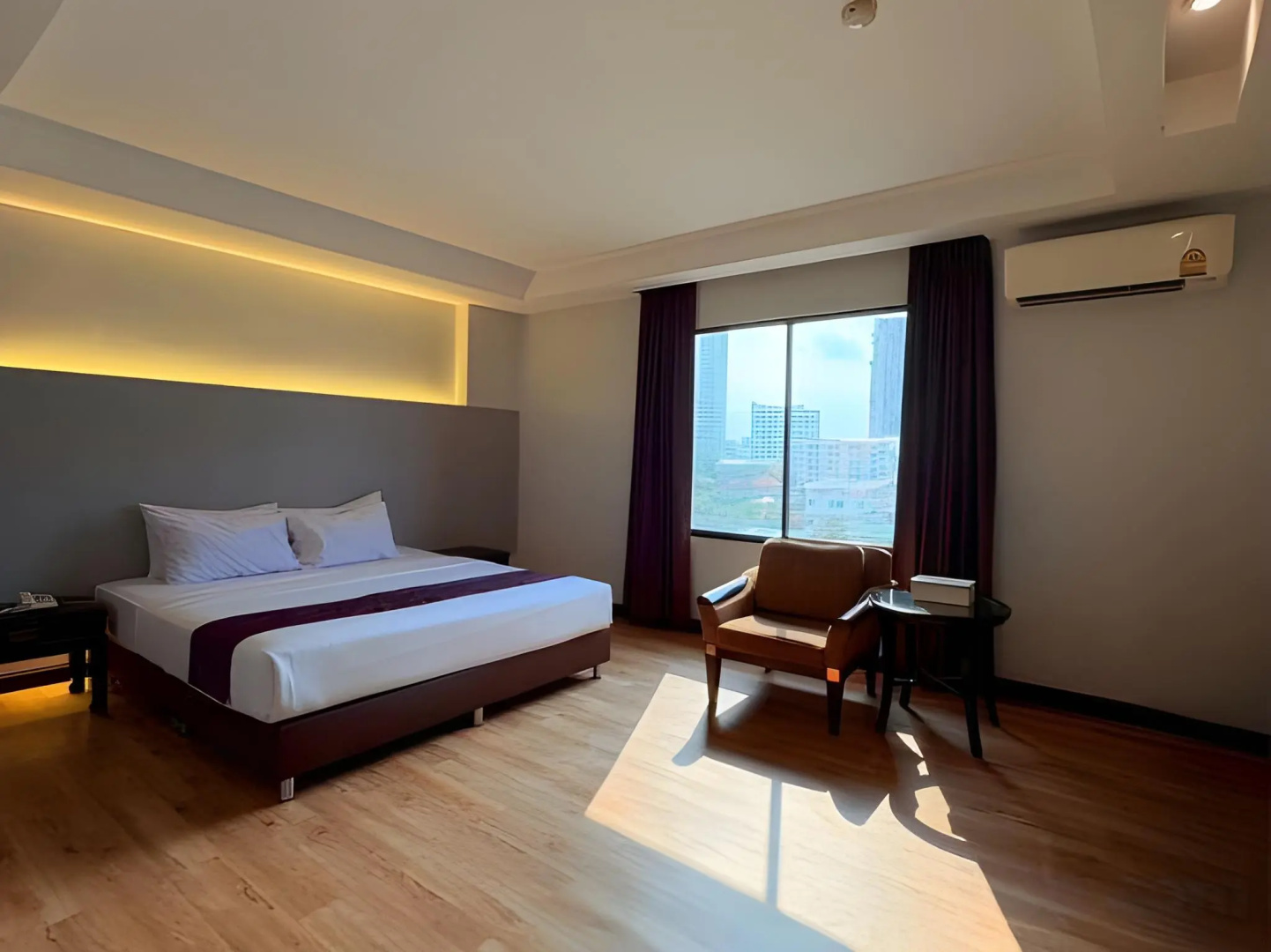 Photo - Atrium Boutique Hotel