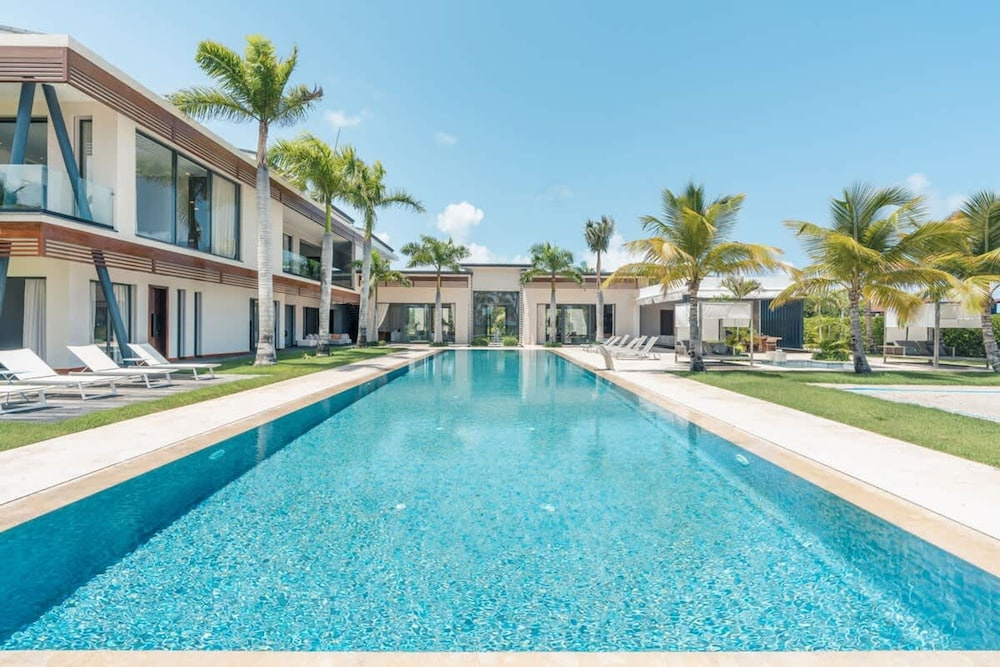 Foto - Majestic Villa With 5br and Jacuzzi in Cap Cana