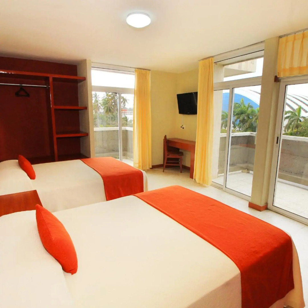 Photo - Hotel Central