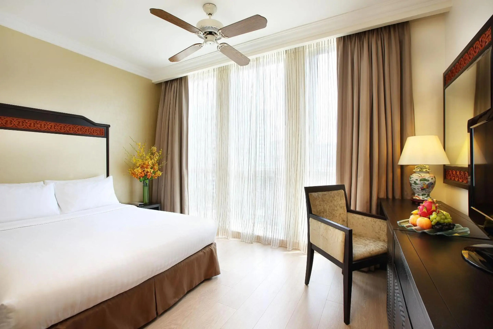 Photo - Village Hotel Albert Court by Far East Hospitality