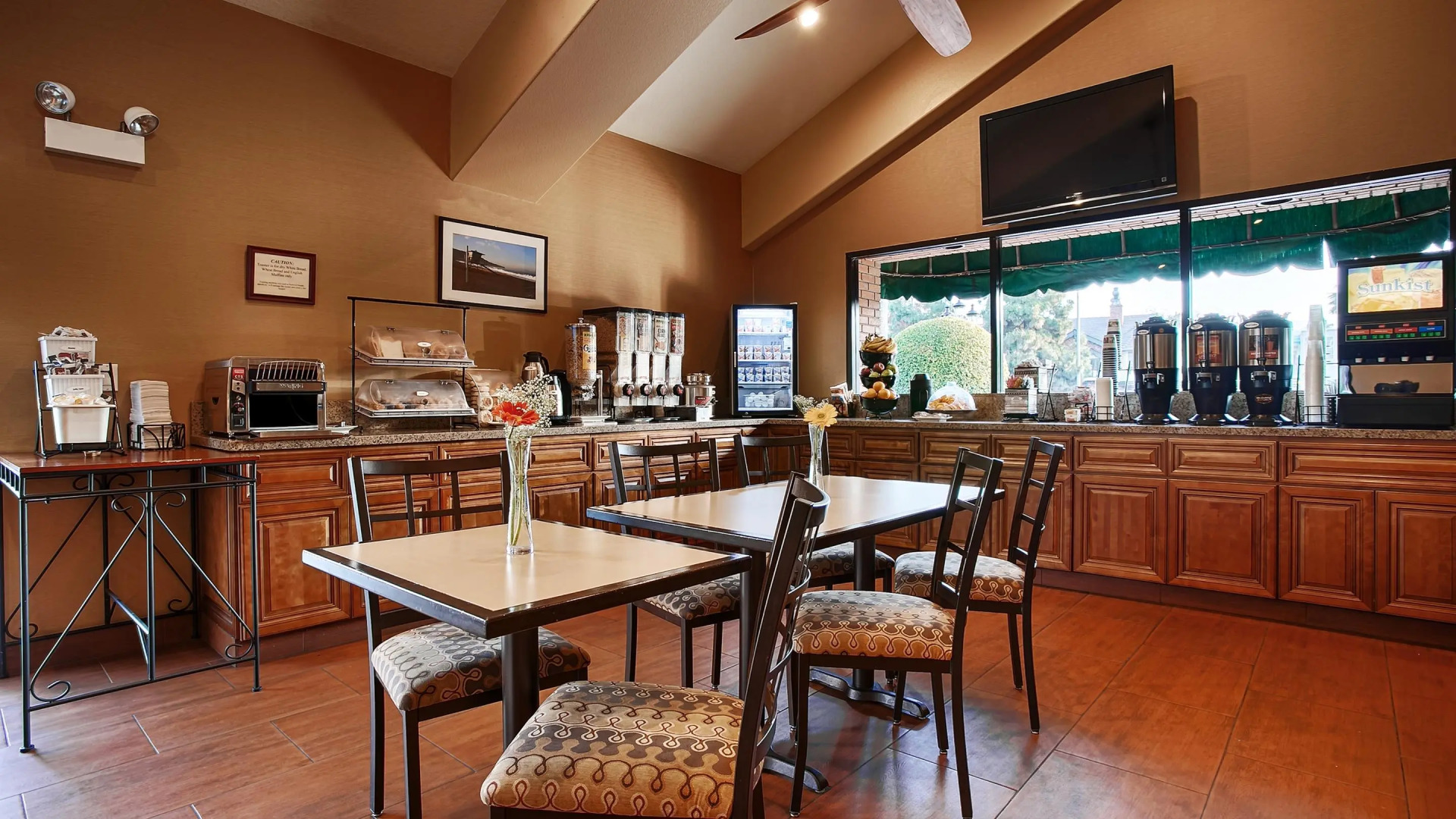 Photo - Best Western Plus Redondo Beach Inn