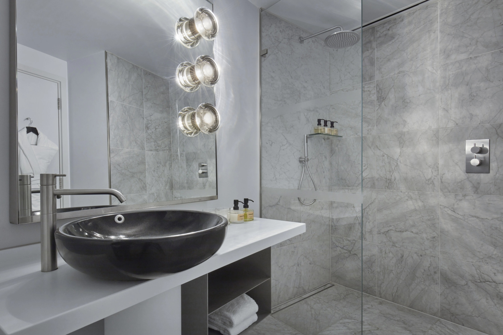 Foto - Sea Containers London