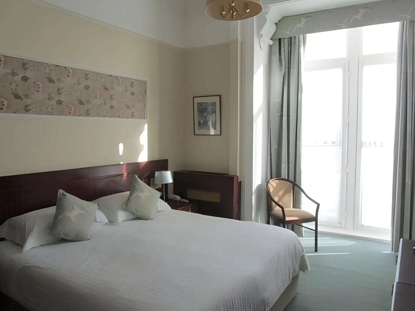 Photo - Ommaroo Hotel