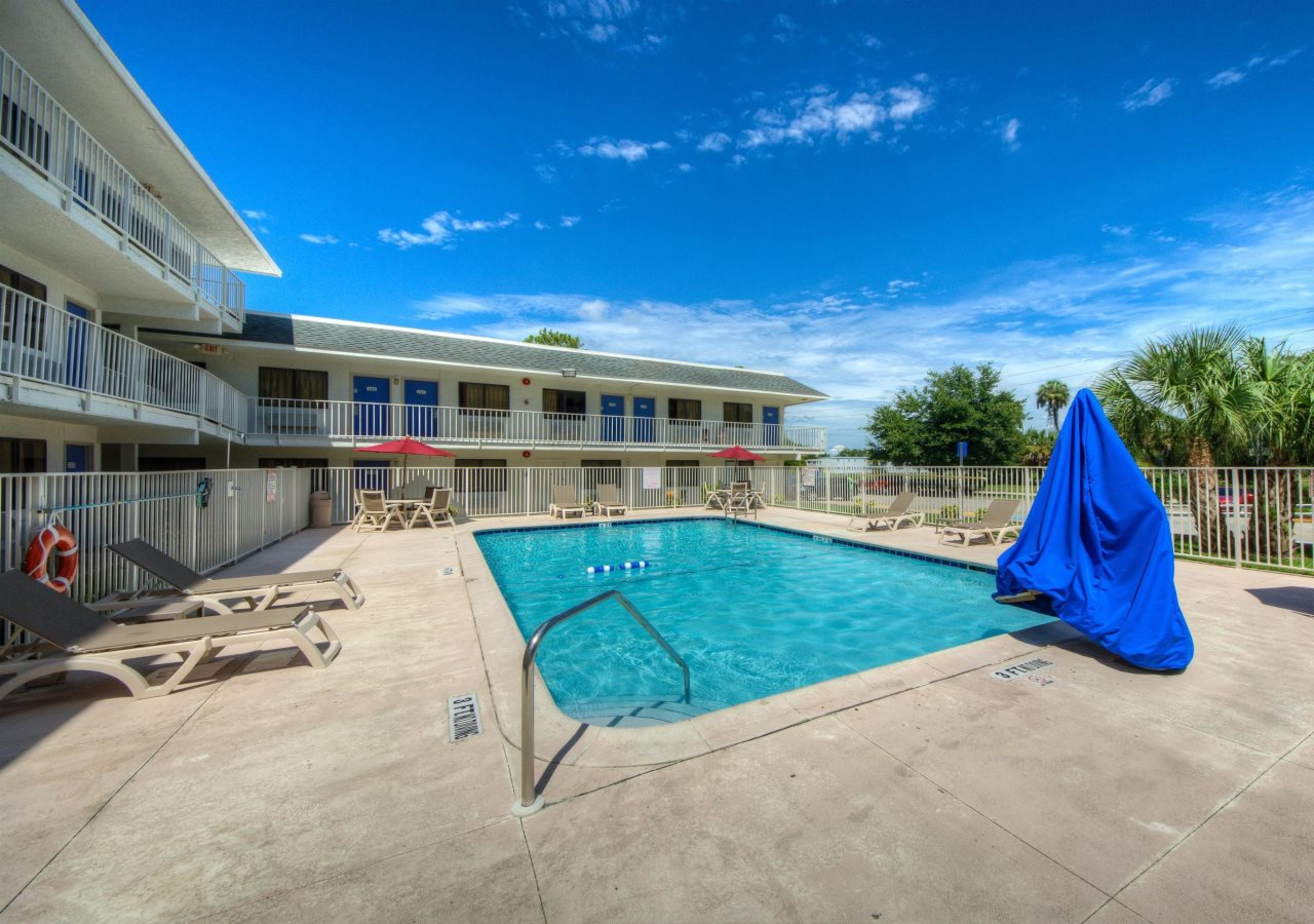 Foto - Motel 6 Bradenton, FL
