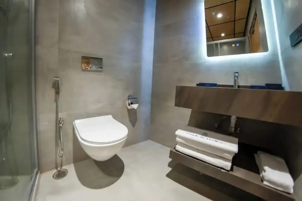 Photo - Trunk & Trolley A Luxury Boutique Hotel