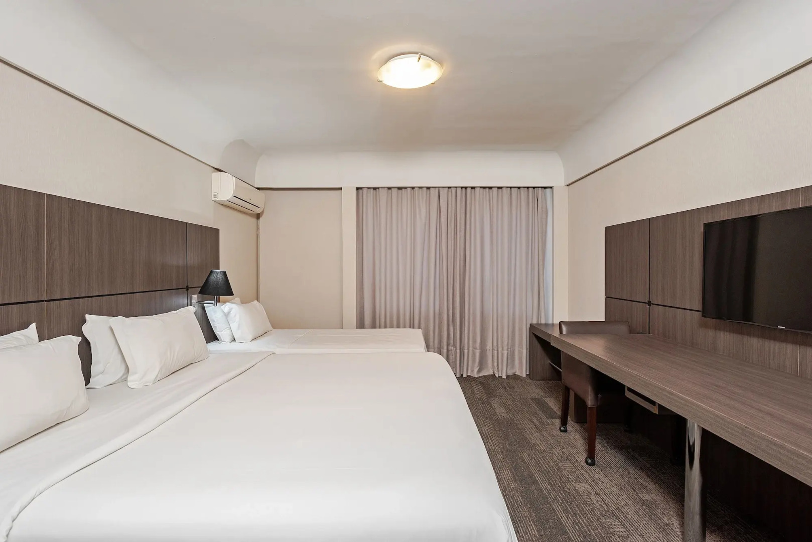 Photo - Slaviero Hotel Curitiba Centro