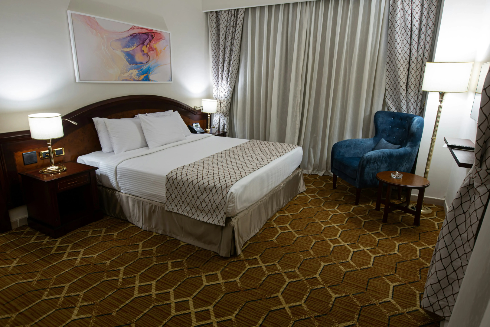 Photo - Triumph Plaza Hotel