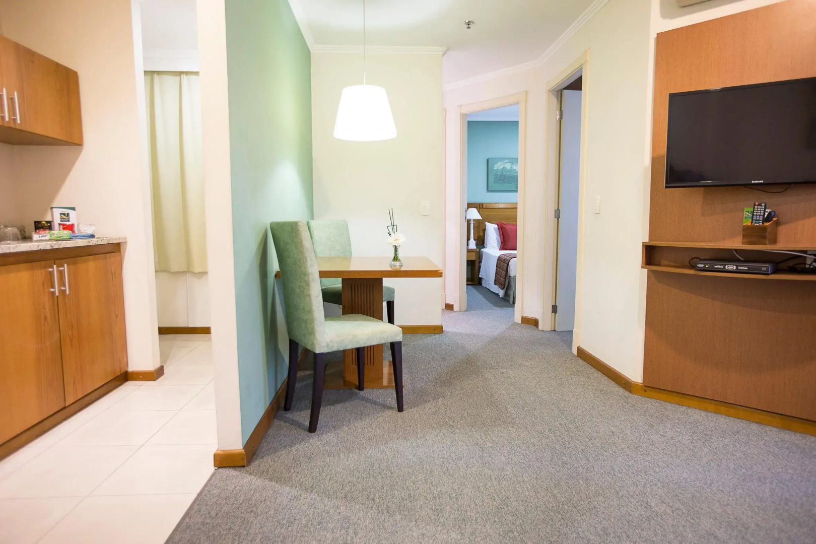 Photo - Quality Suites Vila Olimpia