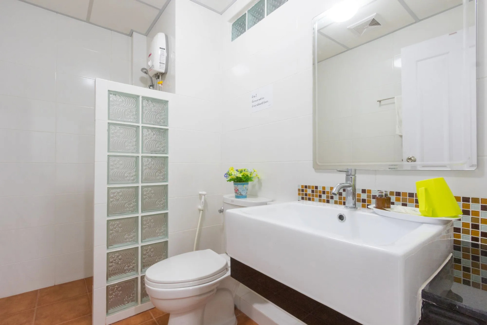 Photo - Jr Mansion On Nut Soi 25