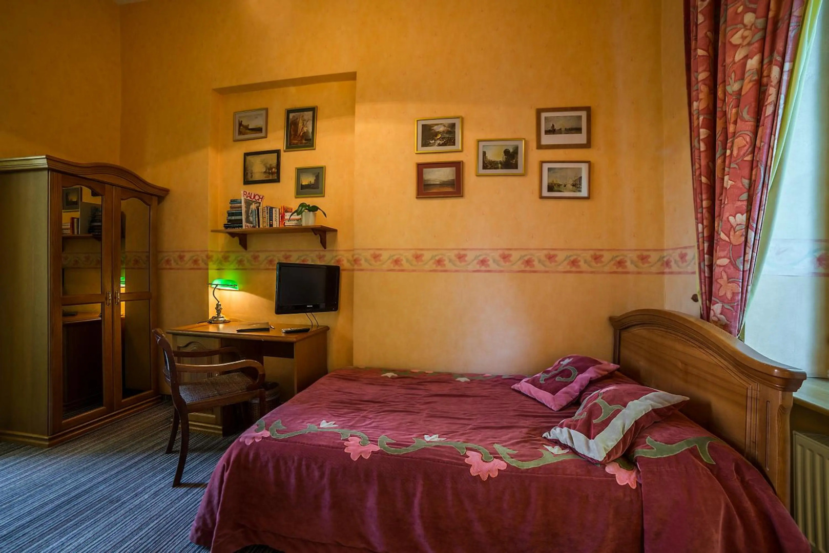 Photo - Shakespeare Boutique Hotel