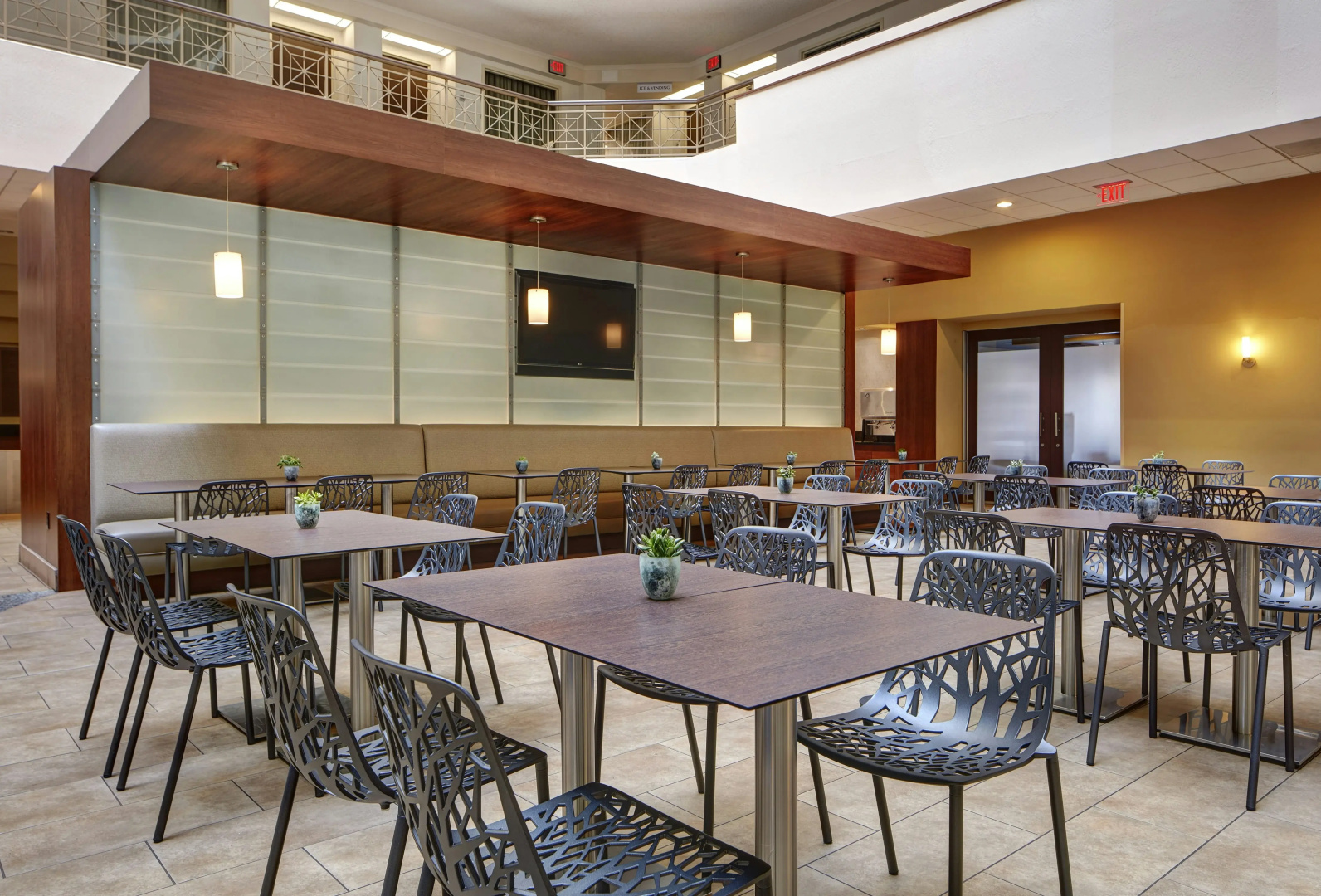 Photo - Embassy Suites by Hilton San Diego La Jolla