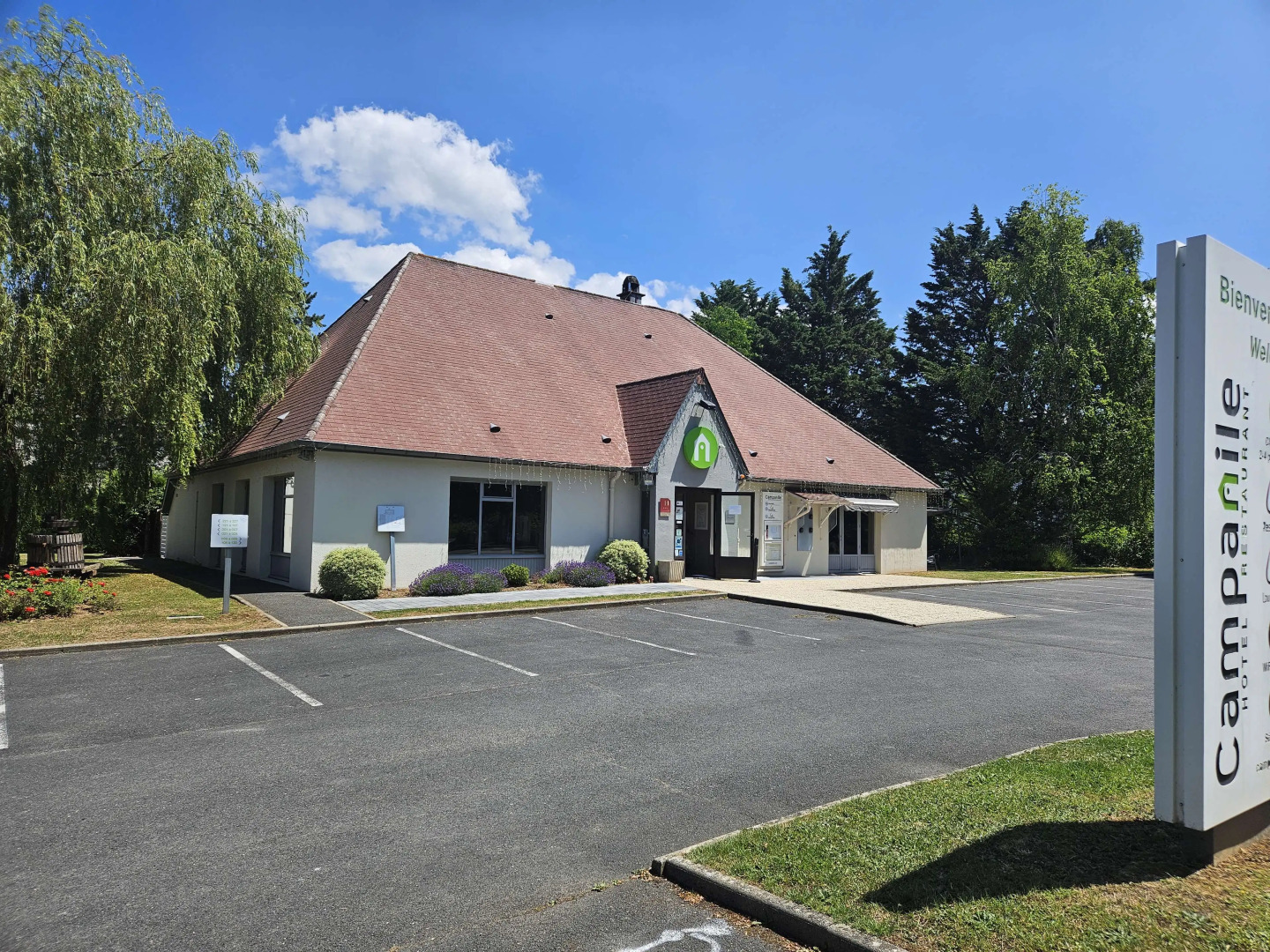 Foto - Campanile Deauville Saint-Arnoult
