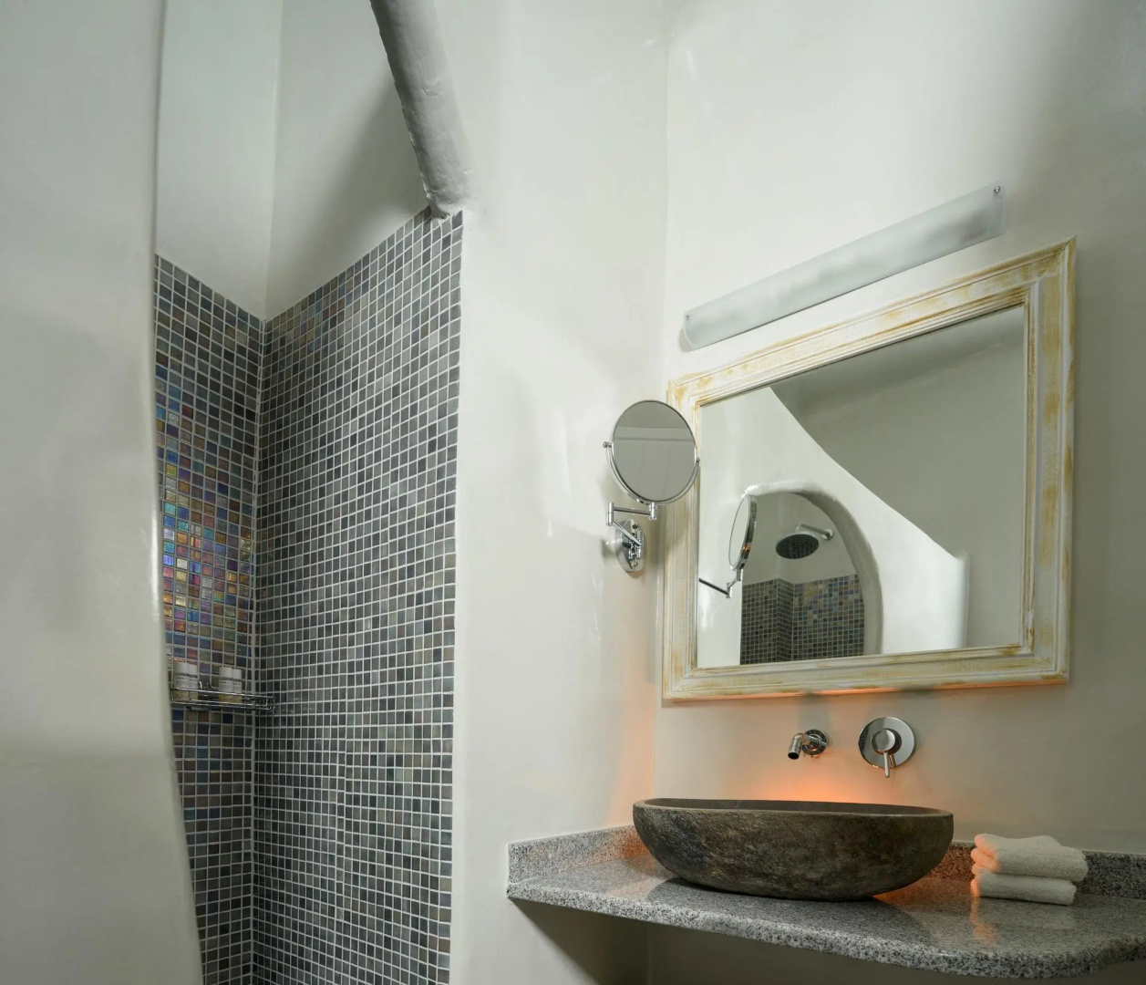 Photo - Vallas Apartments & Villas