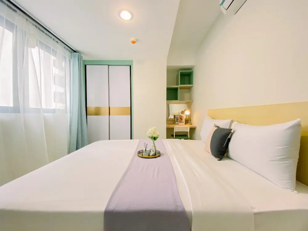 Modern Look 2Br Apartment At Anwa Residence