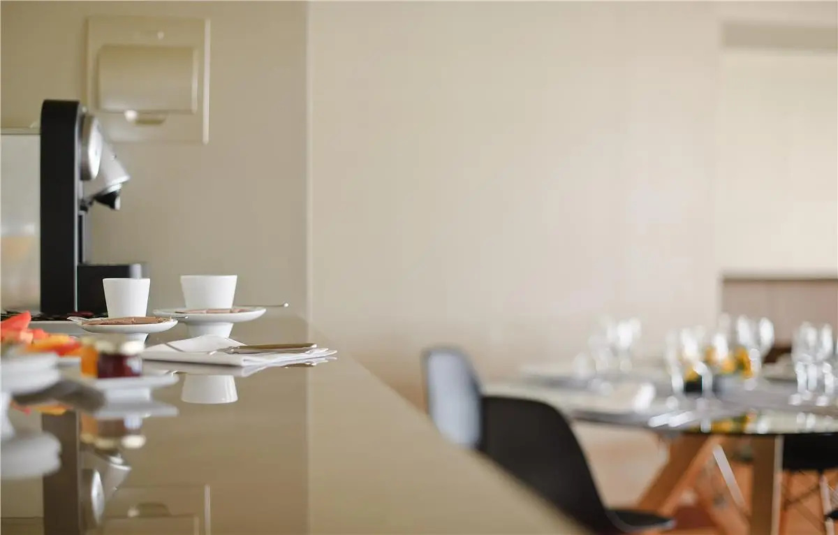 Foto - Hotel Reina Petronila