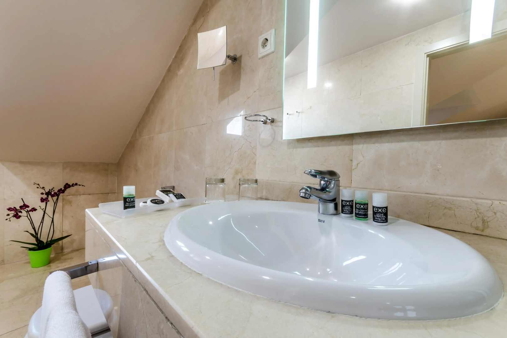 Photo - Hotel Exe Suites 33
