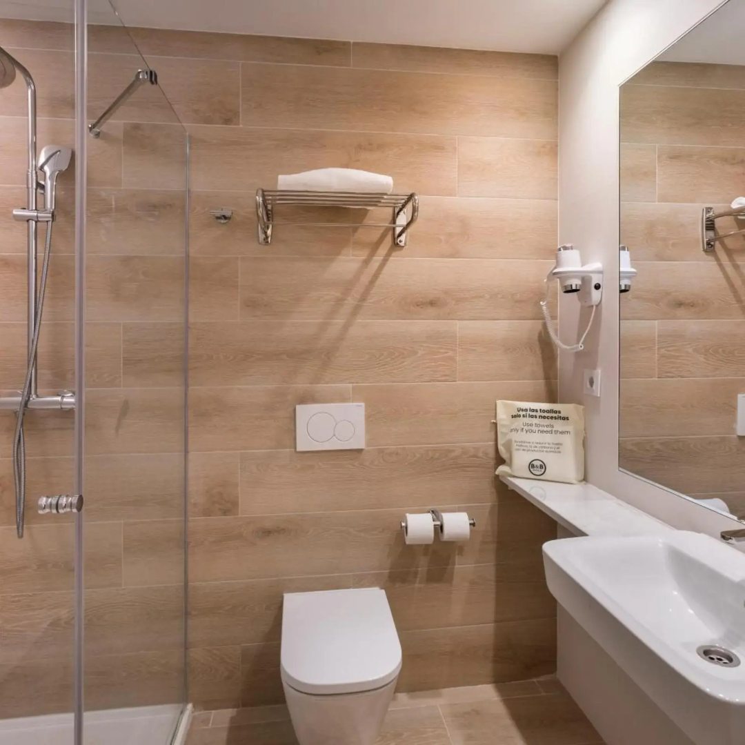 Photo - B&B HOTEL Sevilla Bormujos