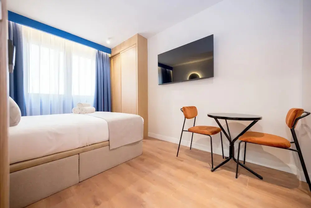 Foto - Iconic Suites
