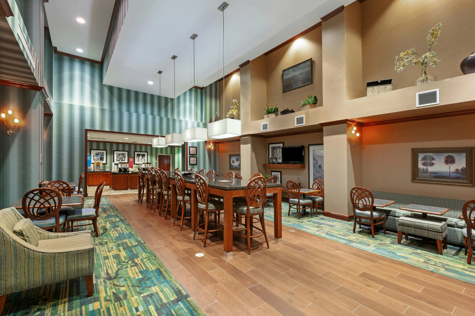 Photo - Hampton Inn & Suites El Paso West