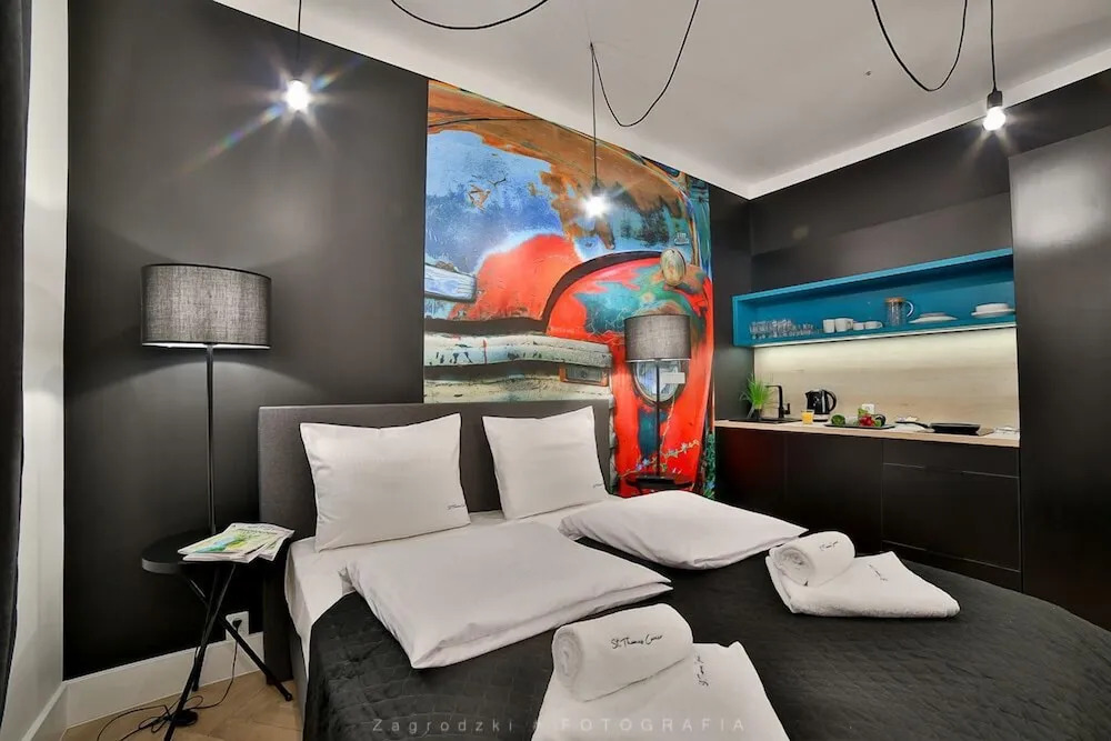 Foto - Saint Thomas Corner - by Upstairs