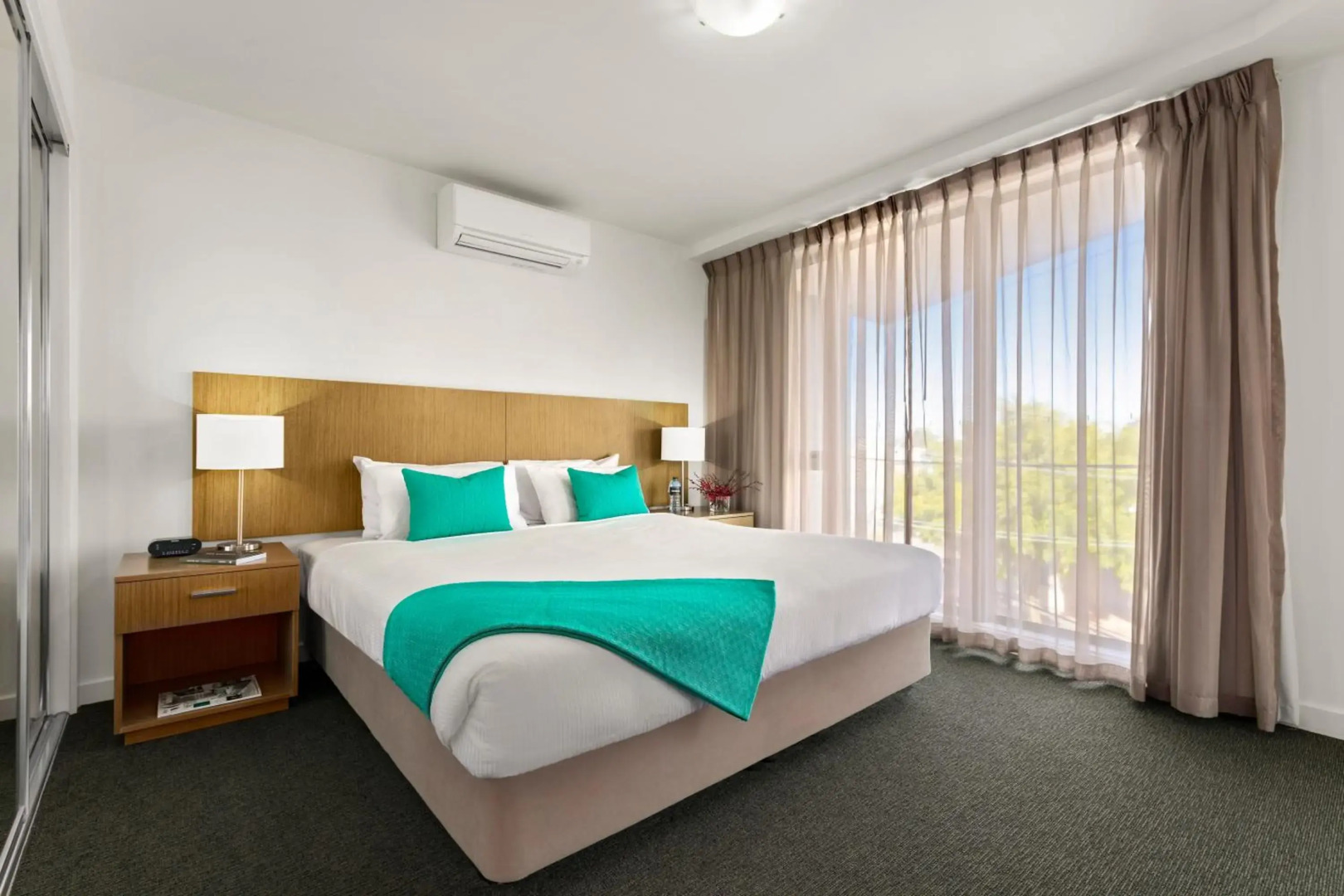 Foto - Quest Cheltenham