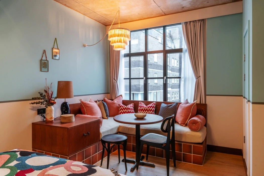 Photo - room2 London Chiswick Hometel