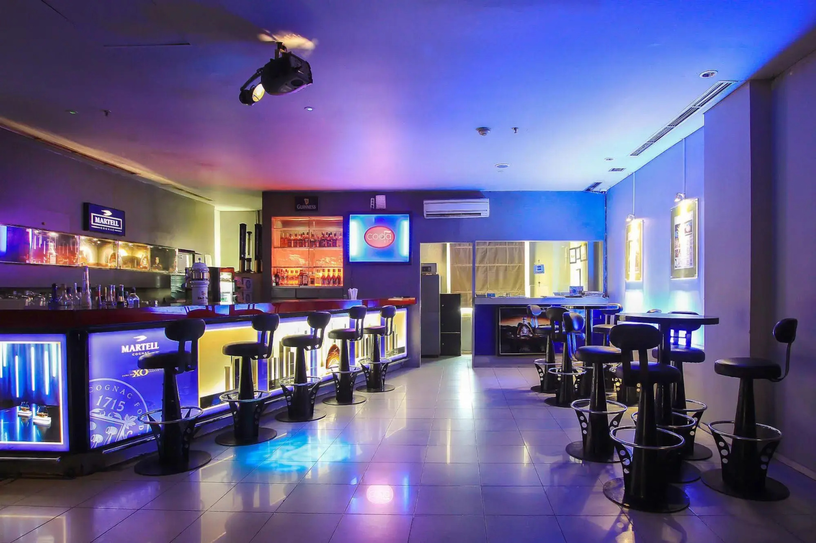 Foto - Sparks Life Jakarta, ARTOTEL Curated
