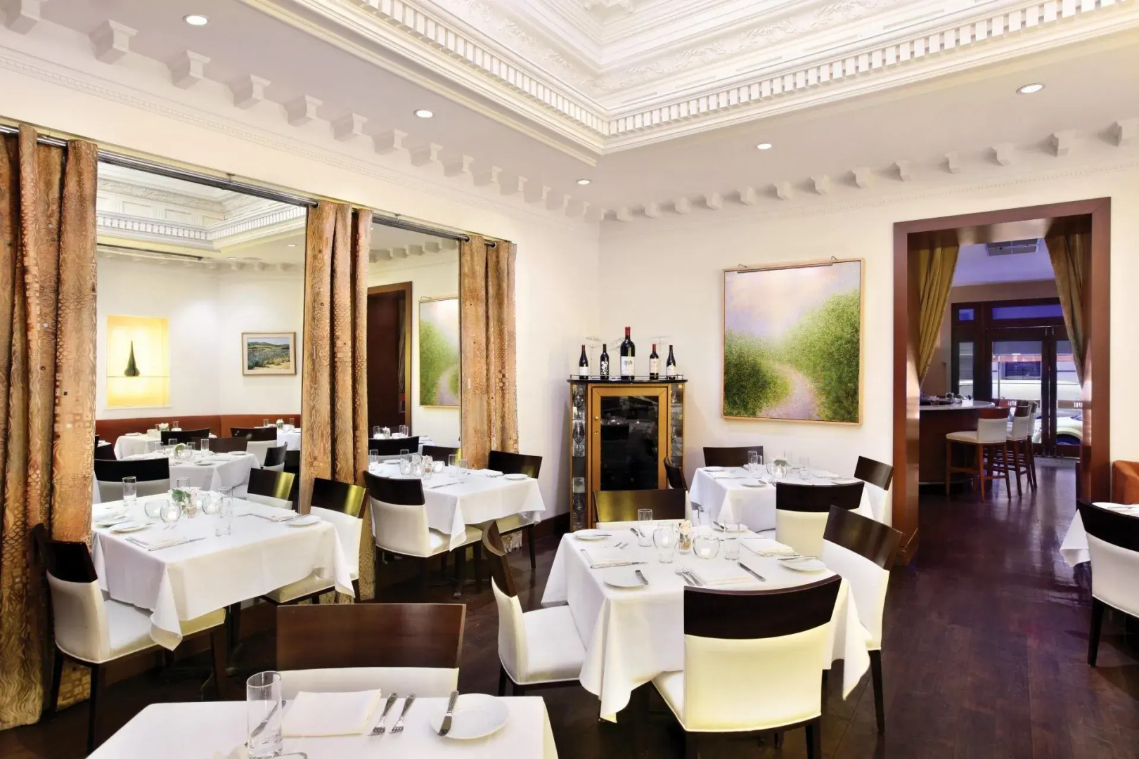 Foto - Iroquois New York Times Square