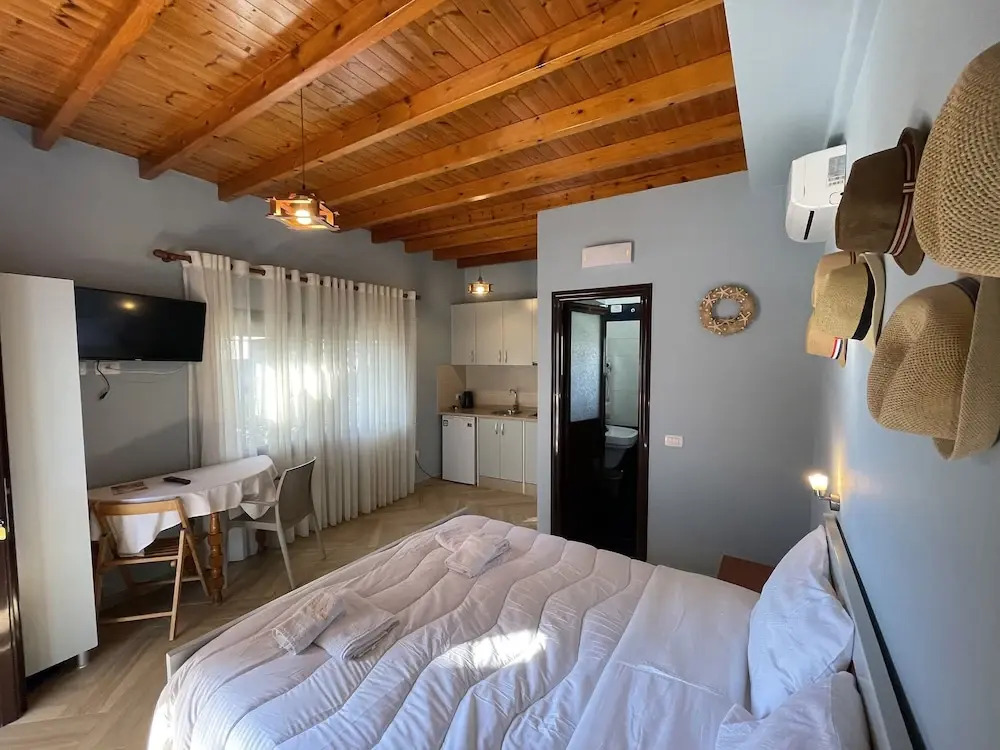 Photo - Arial Penthouse Suites