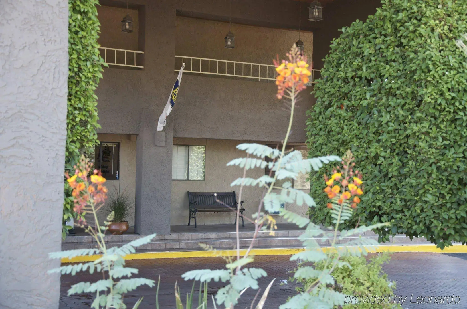 Foto - SureStay InnSuites Phoenix Hotel & Suites by Best Western