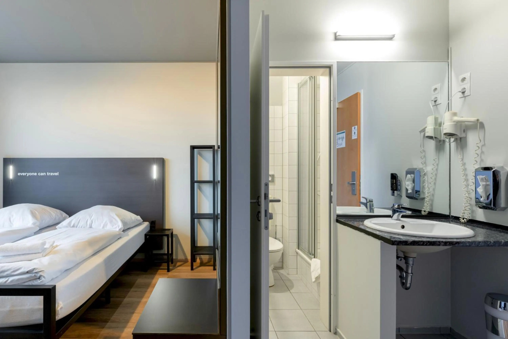 Photo - a&o Hamburg Hammer Kirche