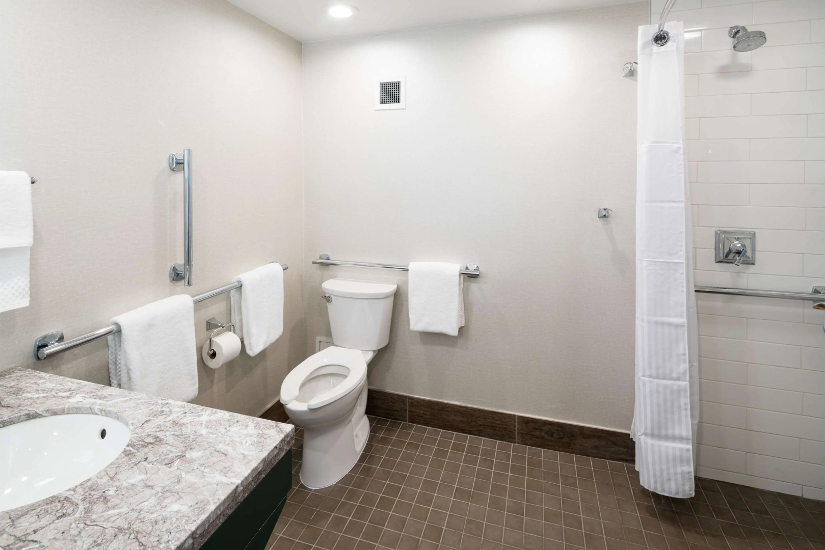 Photo - DoubleTree by Hilton Gainesville