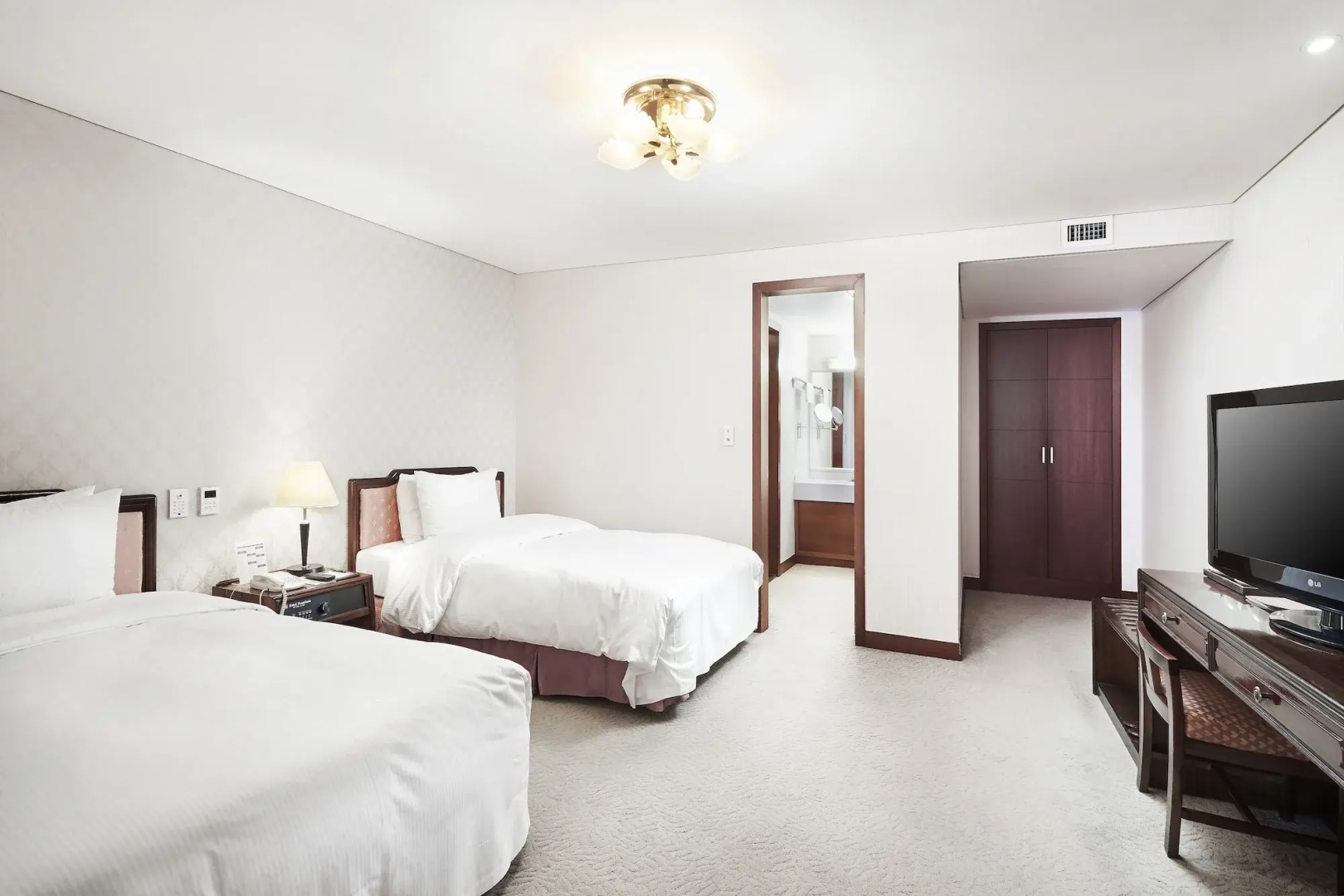 Photo - Hotel President