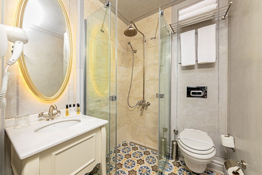 Photo - Meroddi Barnathan Hotel