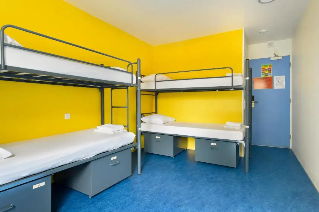 Photo - Hans Brinker Hostel