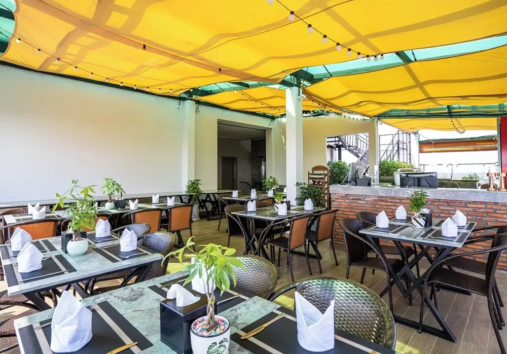 Photo - The Square Kampot Hotel