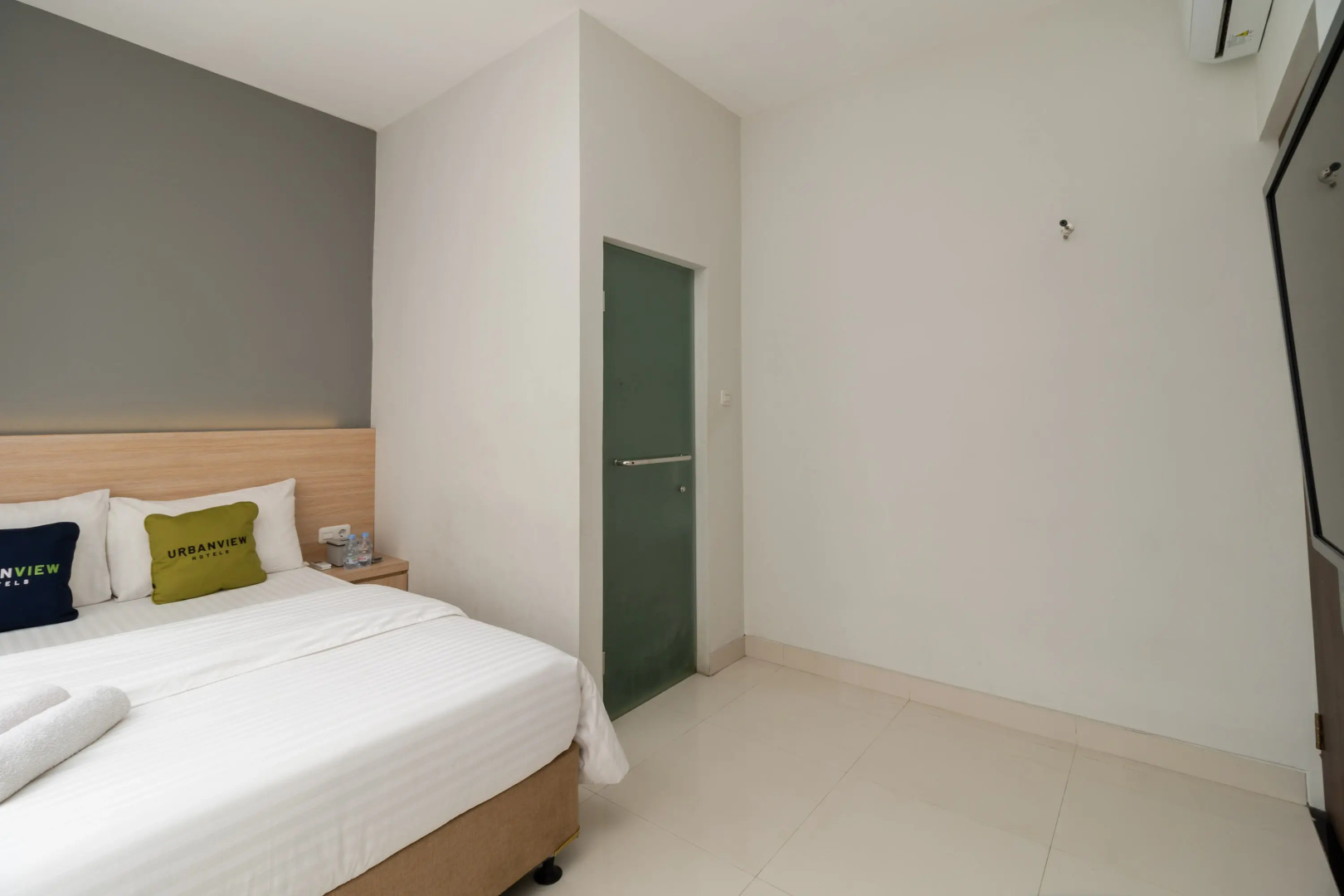 Photo - Urbanview Hotel Cengkareng Jakarta