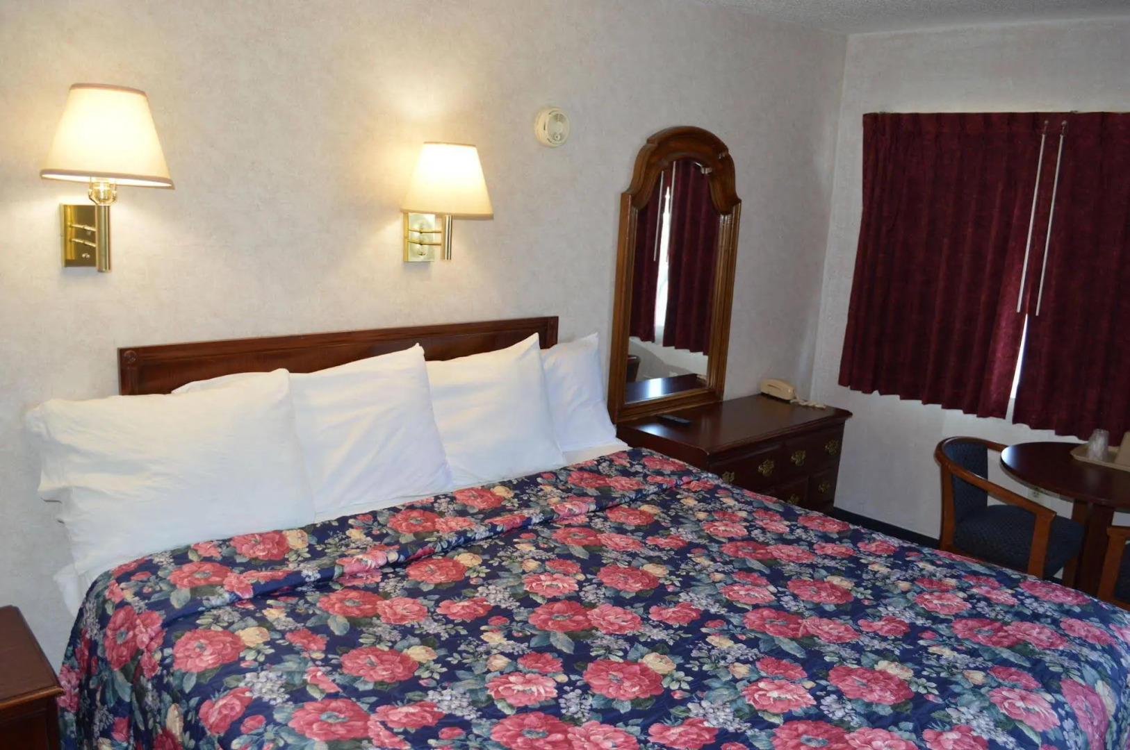 Photo - Sands Motel Niagara Falls