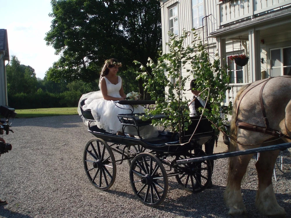 Foto - Åkerby Herrgård