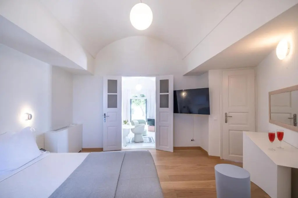 Foto - Xenones Filotera