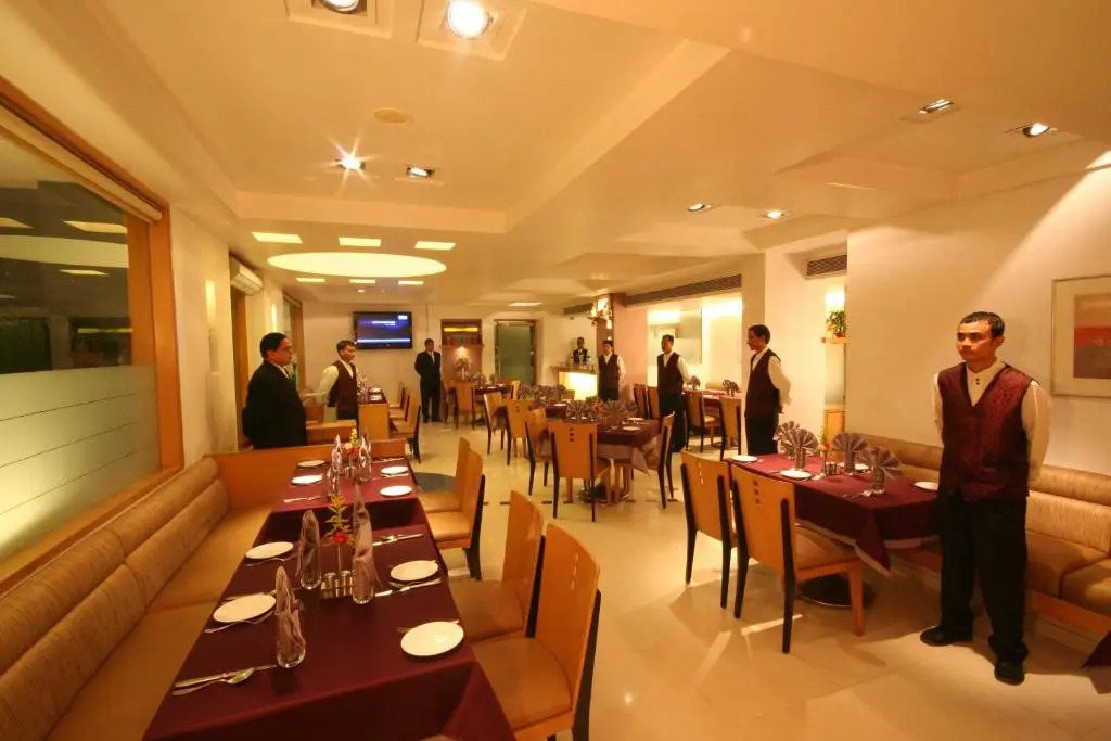 Photo - Hotel Suncity Residency