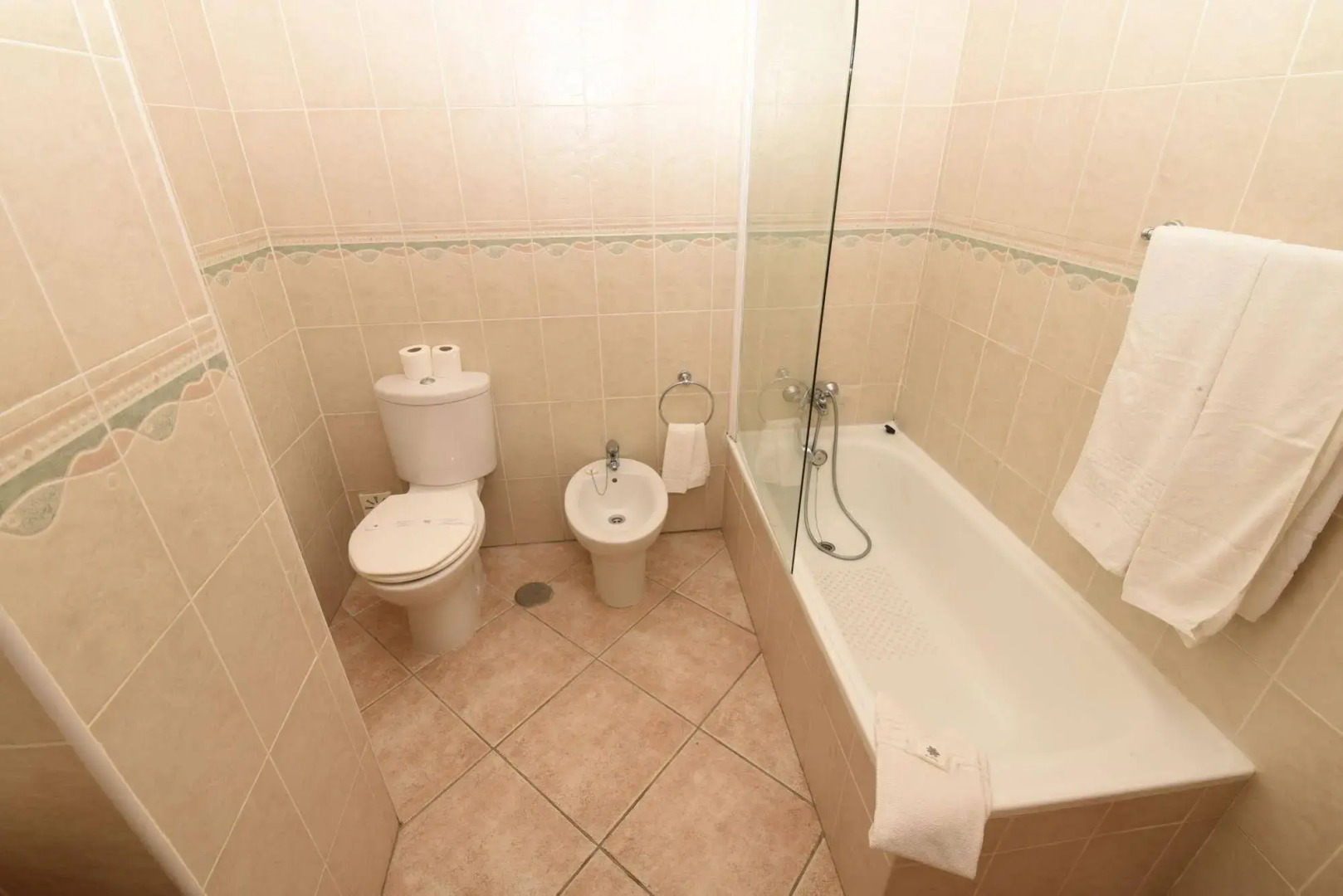 Foto - Praia da Lota Beachfront Resort - Hotel & Apartments