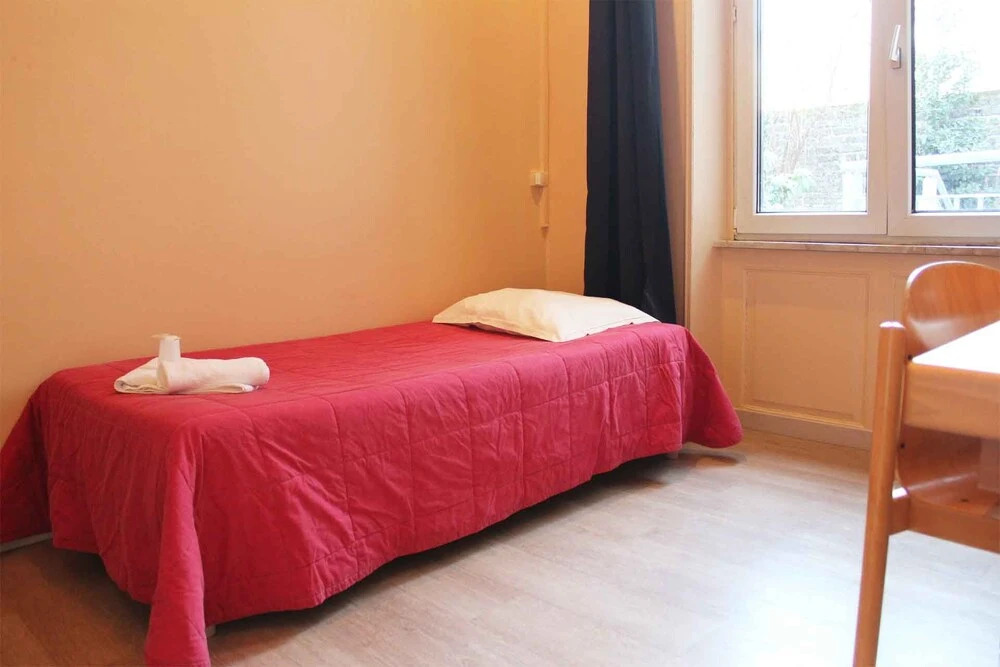 Foto - Budget Hôtel Weber - Strasbourg Centre Gare