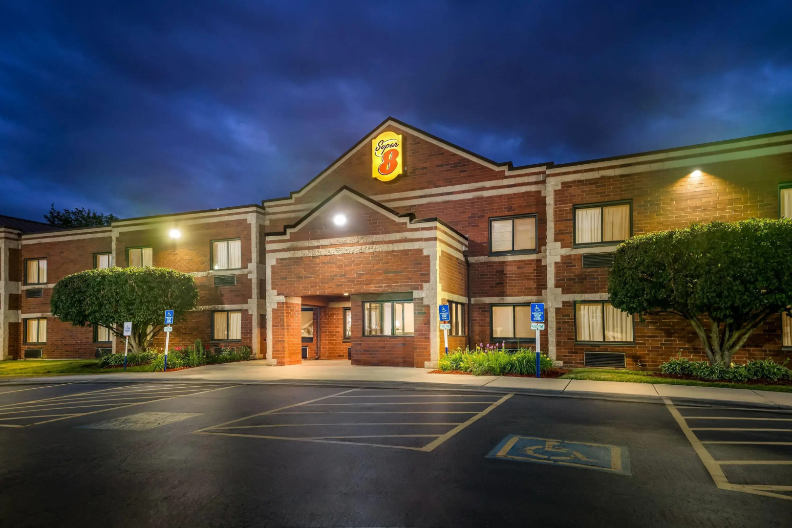 Foto - Super 8 by Wyndham Elgin