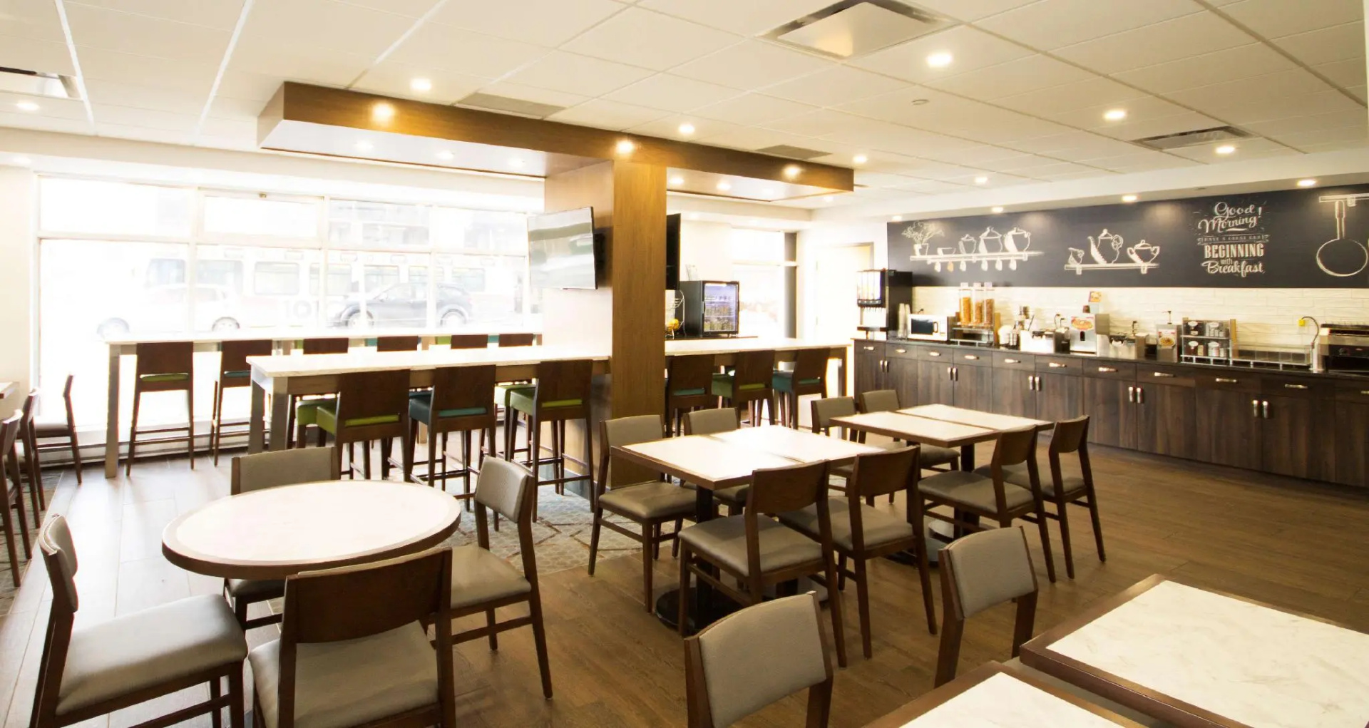Photo - Best Western Plus Suites Downtown