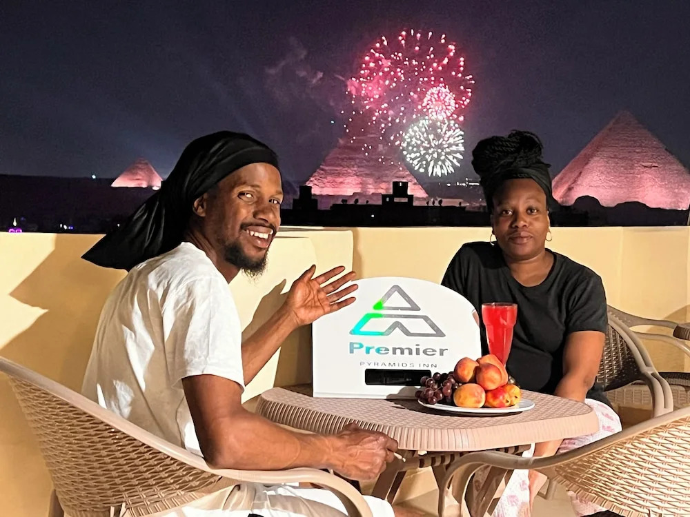 Photo - premier pyramids inn