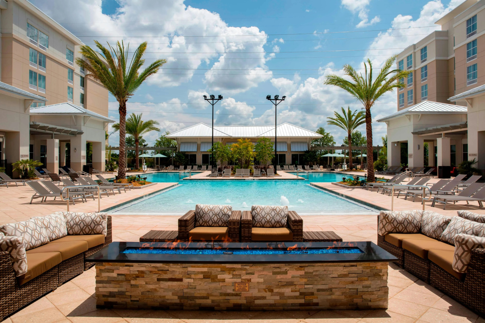 Photo - SpringHill Suites Orlando at FLAMINGO CROSSINGS® Town Center/Western Entrance