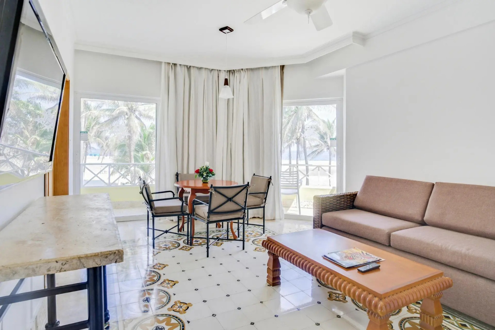 Foto - Hotel Las Americas Casa de Playa