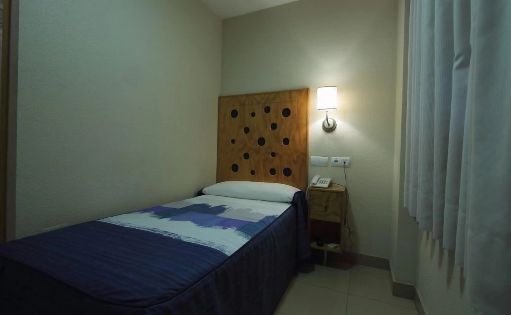 Foto - Hotel Quatre Llunes